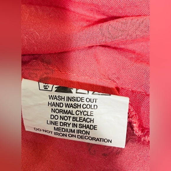 Avaasa women’s dress size L gentle use soft fabric - Picture 7 of 9